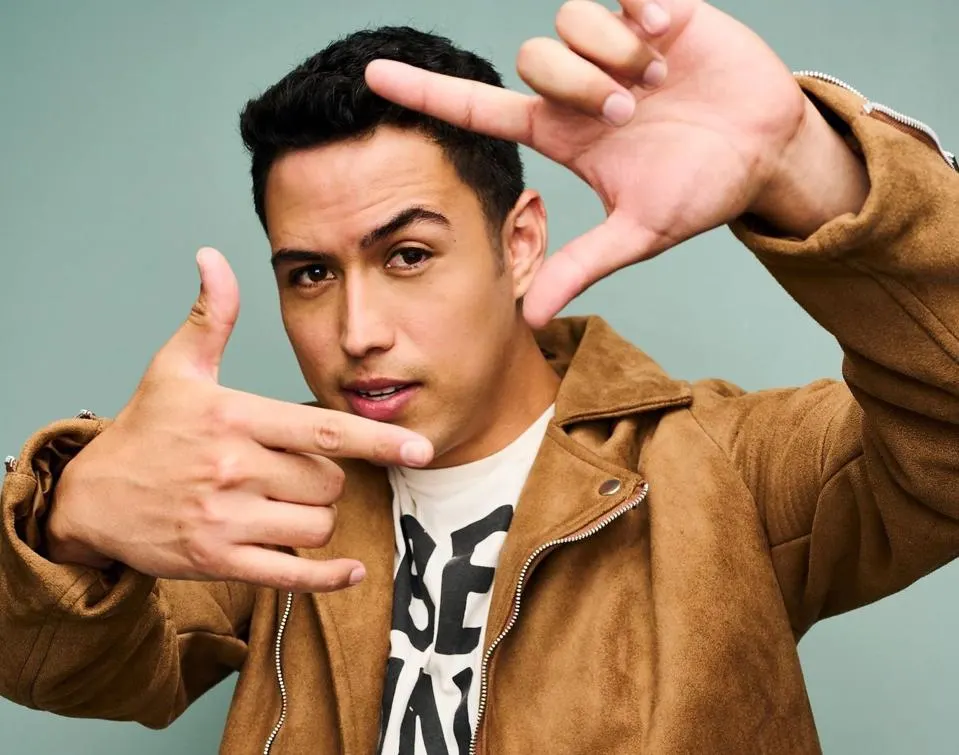 Age, Height, Weight, and Body Measurements of Julio Macias